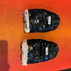 7AM Enfant Black Stroller Mittens